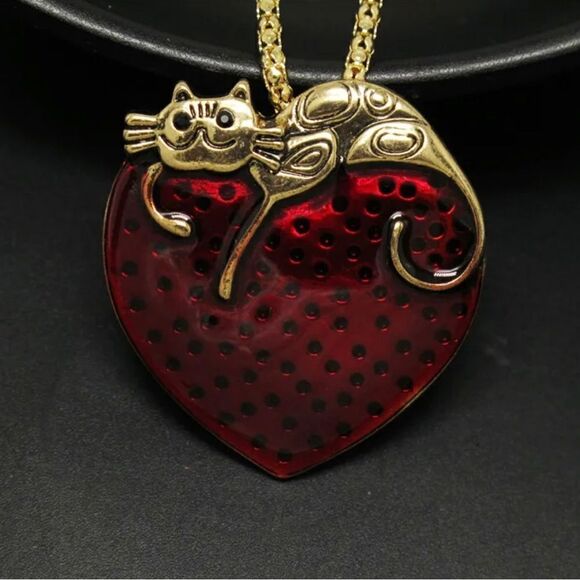 Red Crystal Heart Cat Kitten Pendant Chain Necklace NWOT - Picture 1 of 3